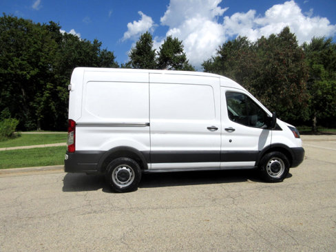 Used 2017 Ford Transit 250 130 Medium Roof image 8