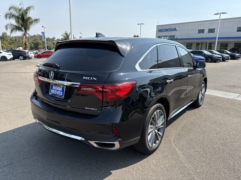 Used 2017 Acura MDX SH-AWD w/ Technology Package image 5