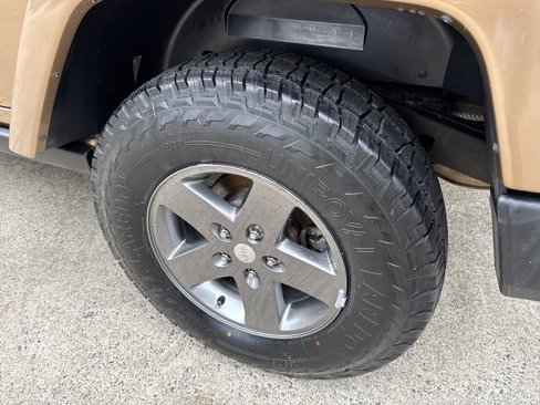 Used 2015 Jeep Wrangler Unlimited Sport image 24