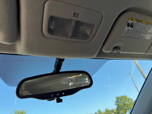 Used 2009 Pontiac Vibe w/ Preferred Package image 20