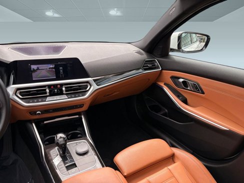 Used 2021 BMW 330i Sedan w/ Convenience Package image 22