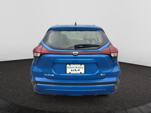 Used 2024 Nissan Kicks SV image 8