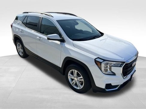 Used 2023 GMC Terrain SLE w/ Driver Convenience Package image 11