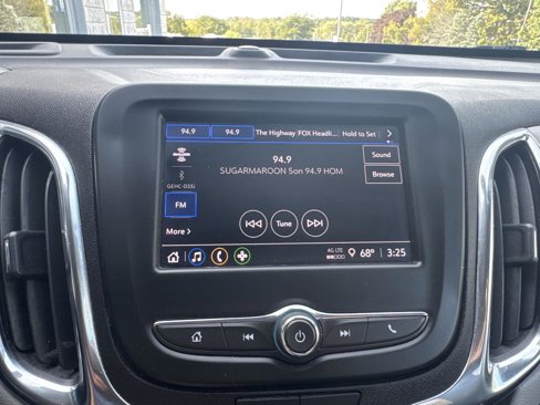 Used 2023 Chevrolet Equinox LS image 22