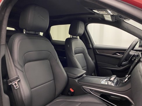 Used 2023 Jaguar F-PACE S image 19
