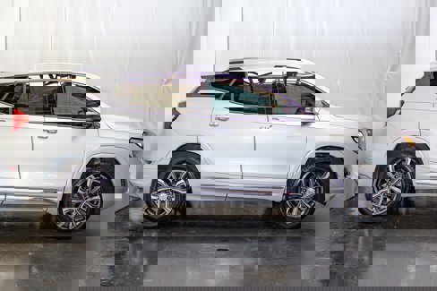 Used 2020 GMC Terrain Denali w/ Denali Premium Package image 4
