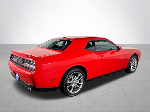 Used 2022 Dodge Challenger GT image 6