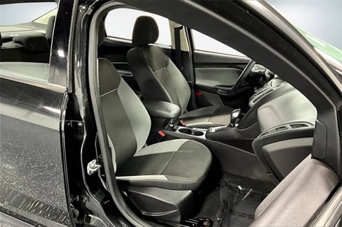 Used 2014 Ford Focus SE image 25