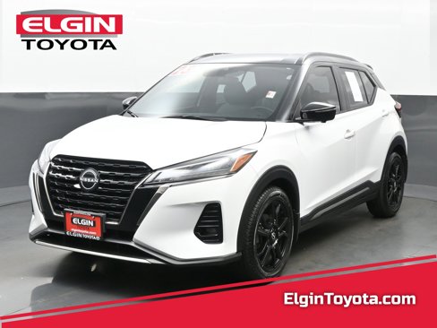 Used 2023 Nissan Kicks SR image 1