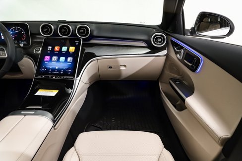 New 2025 Mercedes-Benz C 300 4MATIC Sedan image 16