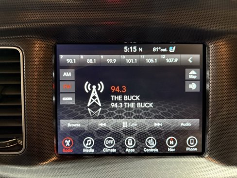 Used 2017 Dodge Charger SXT w/ AWD Plus Group image 18