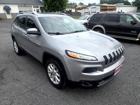Used 2015 Jeep Cherokee Latitude image 28