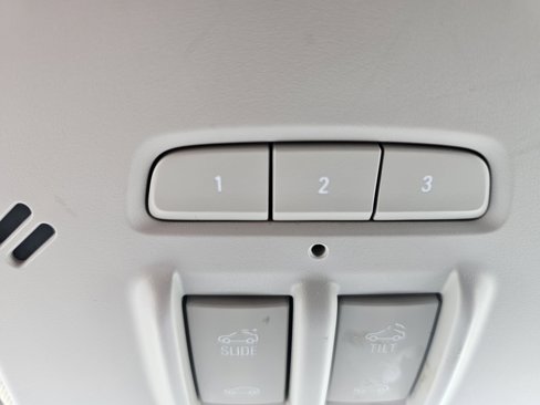 Used 2018 Buick Encore Essence w/ Experience Buick Package image 39
