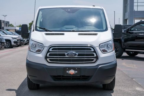 Used 2019 Ford Transit 150 XLT image 3