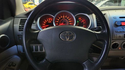 Used 2008 Toyota Tacoma PreRunner image 17