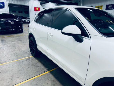 Used 2011 Porsche Cayenne image 20