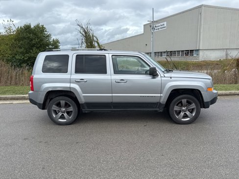 Used 2016 Jeep Patriot Sport w/ Power Value Group image 4