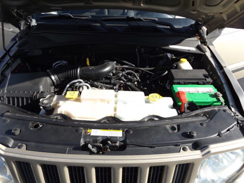 Used 2011 Jeep Liberty Sport image 30