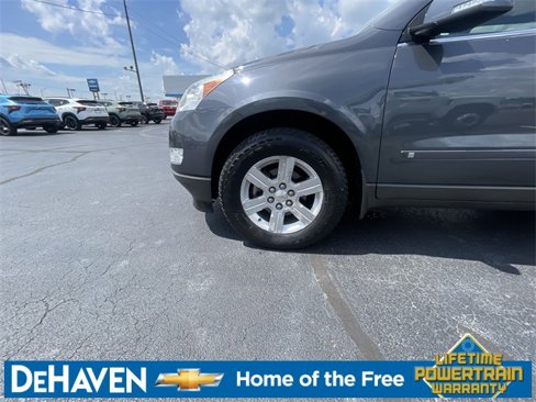 Used 2010 Chevrolet Traverse LT w/ Personal Connectivity Package image 30