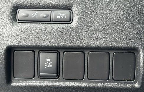 Used 2017 Nissan Murano S image 26