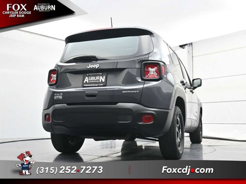 Used 2022 Jeep Renegade Sport image 18
