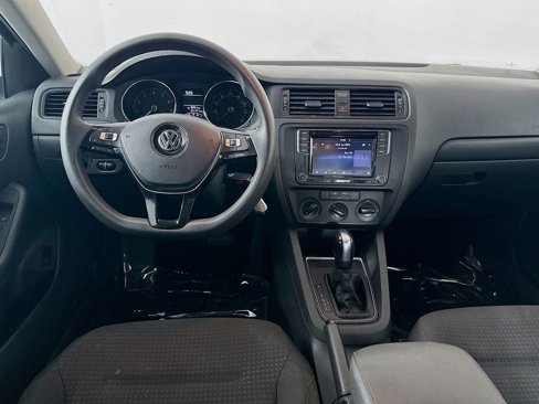 Used 2016 Volkswagen Jetta S image 25