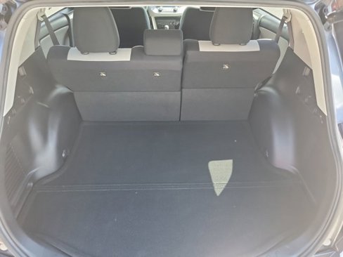 Used 2016 Toyota RAV4 XLE image 19