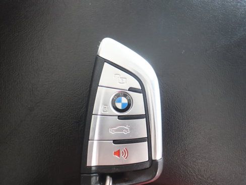 Used 2020 BMW X5 xDrive40i w/ M Sport Package image 23