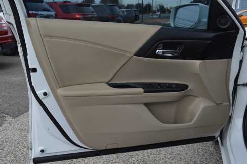Used 2014 Honda Accord EX image 26