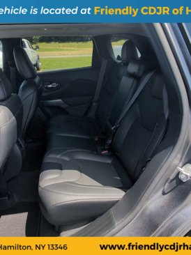 Used 2022 Jeep Cherokee Limited image 13