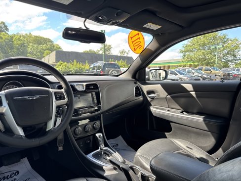 Used 2011 Chrysler 200 Limited image 14
