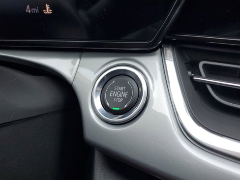 New 2025 Chevrolet Trax LT w/ LT Convenience Package image 24
