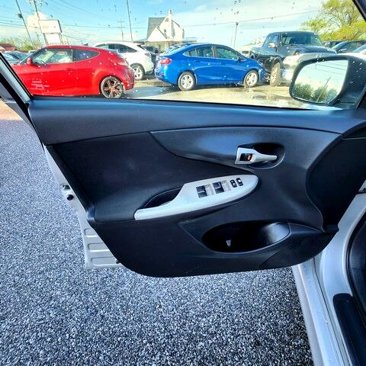 Used 2012 Toyota Corolla L image 12