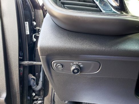 Used 2023 Buick Envision Preferred image 13