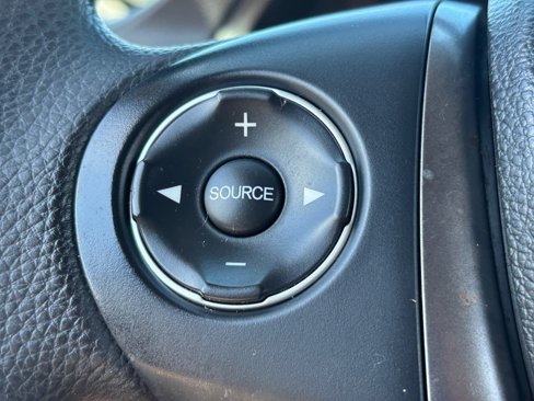 Used 2018 Honda Pilot LX image 35