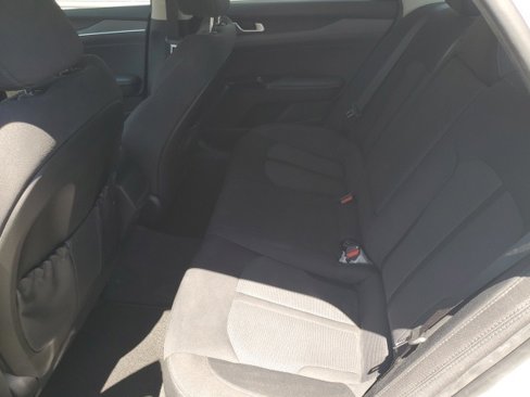 Used 2022 Kia K5 LXS image 15