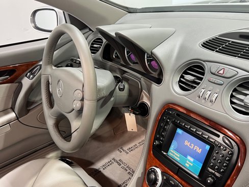 Used 2003 Mercedes-Benz SL 500 image 36