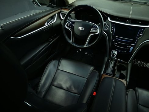 Used 2018 Cadillac XTS Luxury image 14