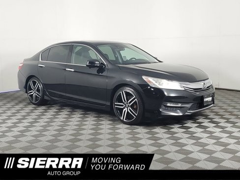 Used 2017 Honda Accord Touring image 1