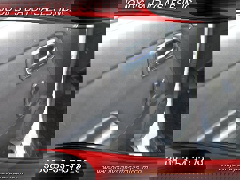 Used 2008 GMC Canyon SLE image 3