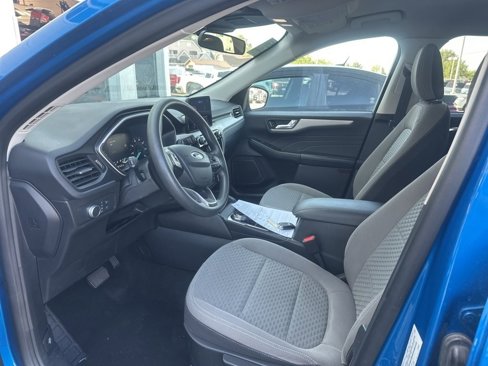 Used 2021 Ford Escape SE w/ SE Sport Appearance Package image 19
