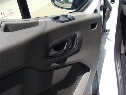 Used 2024 Ford Transit 350 XLT image 17