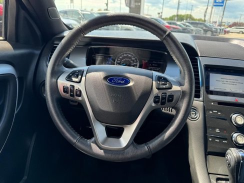 Used 2017 Ford Taurus SEL w/ Equipment Group 201A image 10