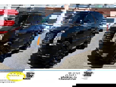 Used 2013 Cadillac Escalade Premium image 1