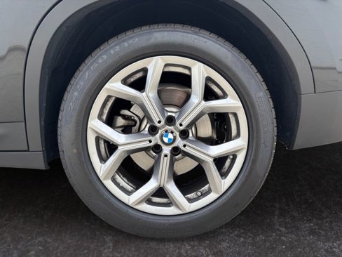 Used 2025 BMW X4 xDrive30i image 30