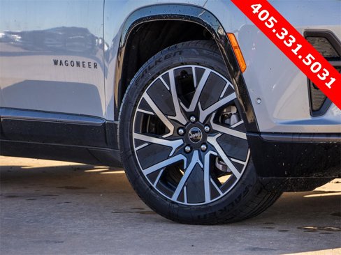 New 2025 Jeep Wagoneer Limited image 2