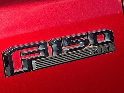 Used 2016 Ford F150 XLT w/ Equipment Group 302A Luxury image 5