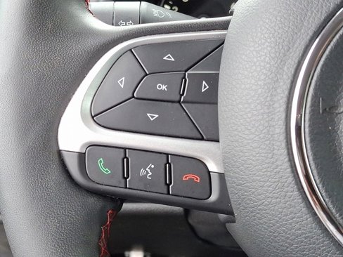 Used 2020 Jeep Renegade Trailhawk w/ Popular Equipment Group image 17