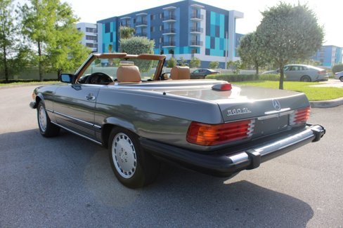 Used 1987 Mercedes-Benz 560 SL image 13
