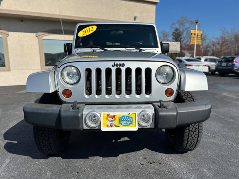 Used 2012 Jeep Wrangler Unlimited Sahara image 14